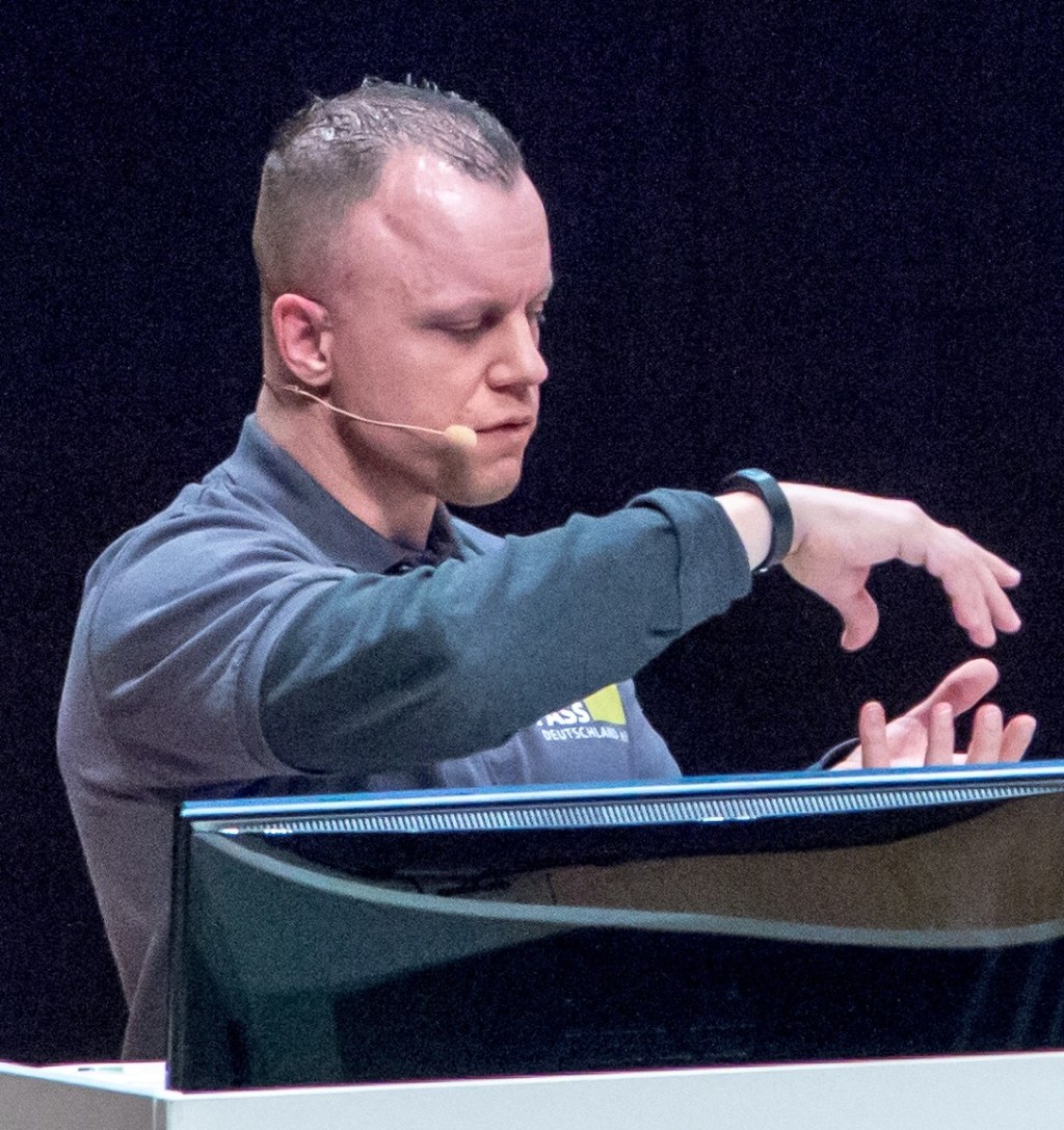 8/2/25 Torsten Strauss: Azure SQL Memory&nbsp;Grant